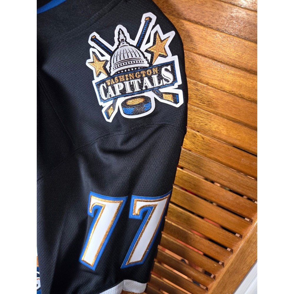 Washington Capitals Fanatics Breakaway Alt Jersey Mens Small NWOT - Picture 5 of 7